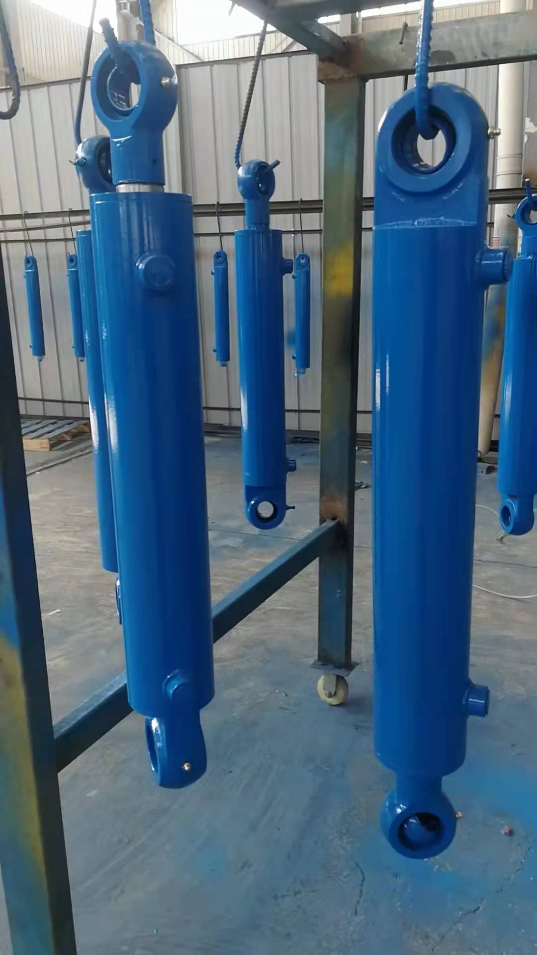 液壓油缸的組成部件有哪些？液壓缸結(jié)構(gòu)有什么特點(diǎn)？(圖1)